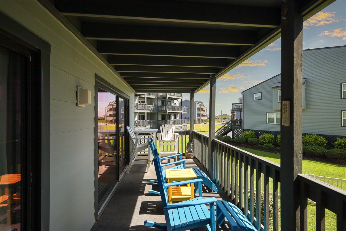 Relaxing deck, perfect for unwinding