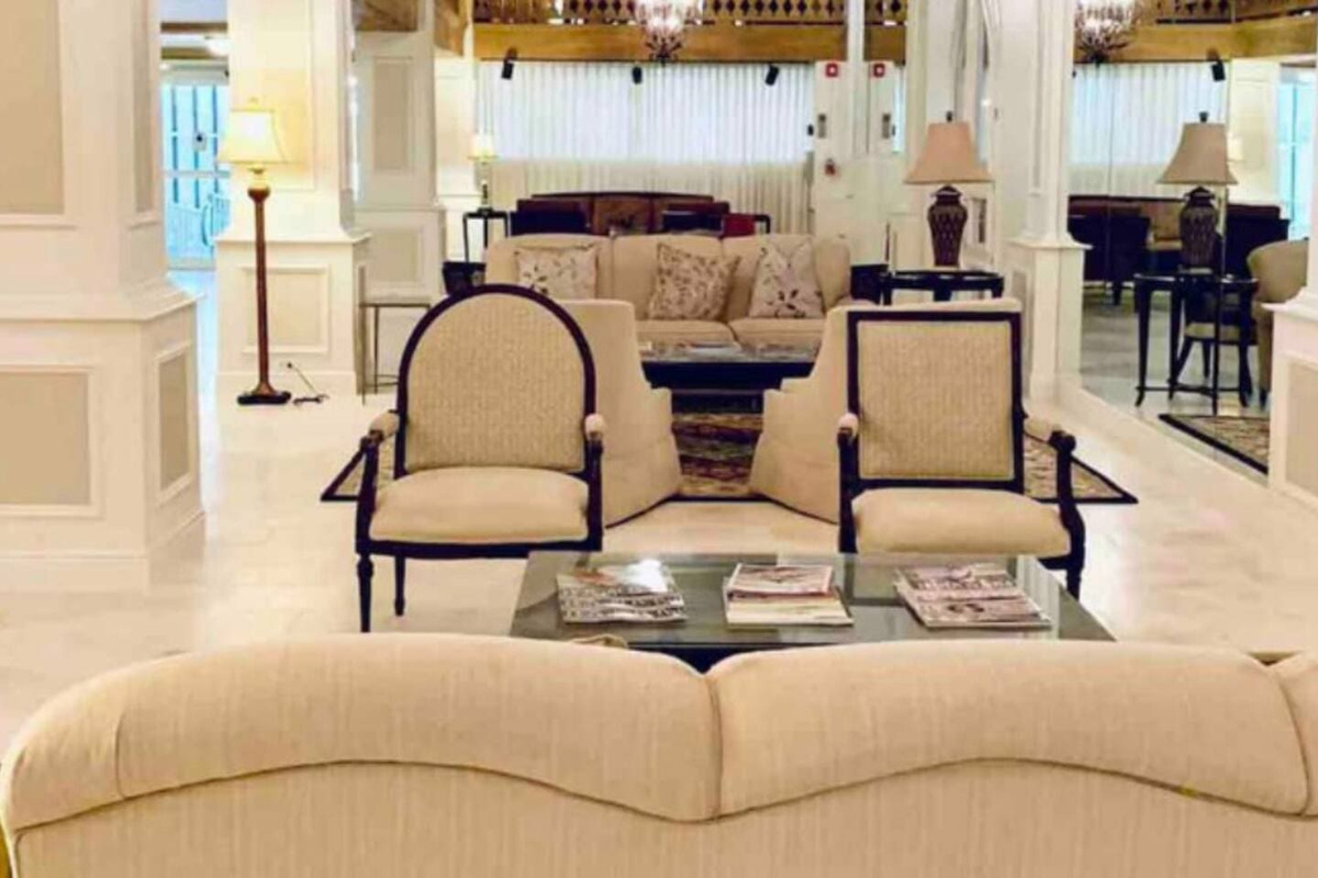 Sitting area in the main lobby.