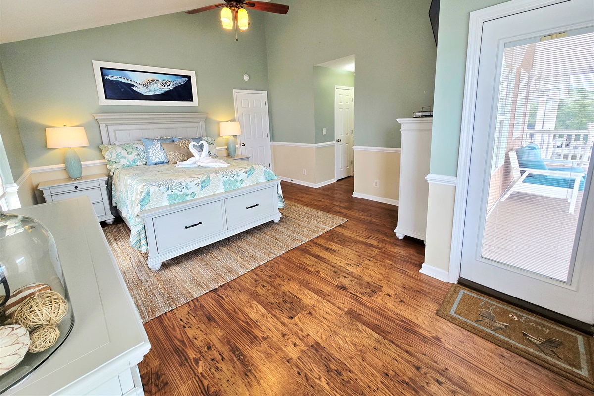 Bedroom 2 - Access to top balcony