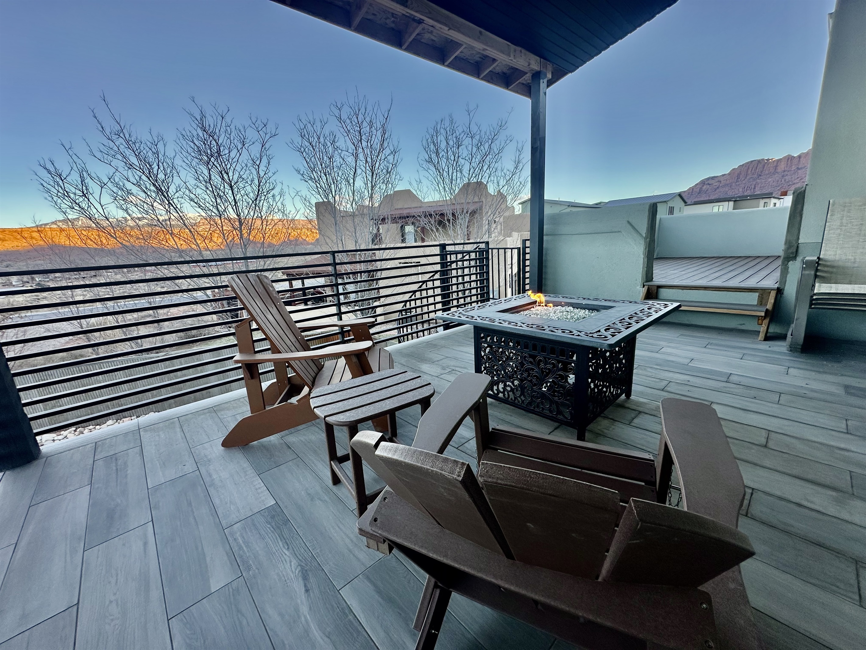 2nd Floor decks with Views