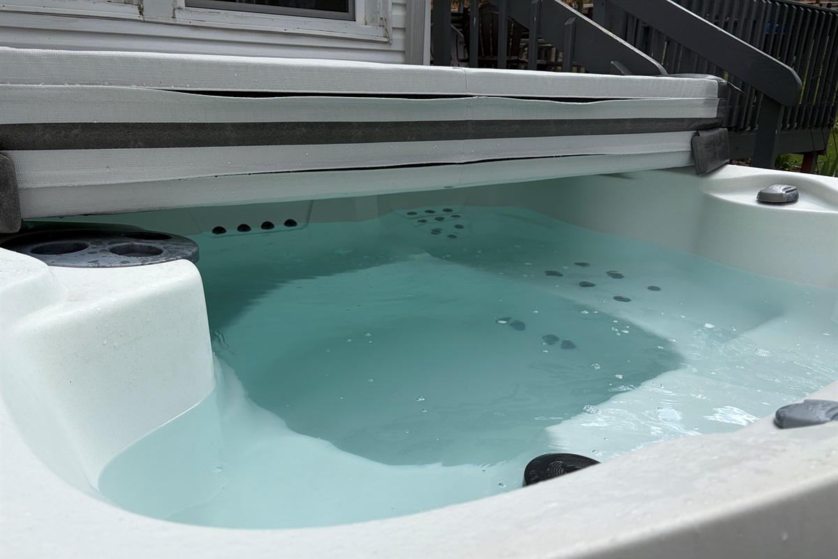 Hot tub