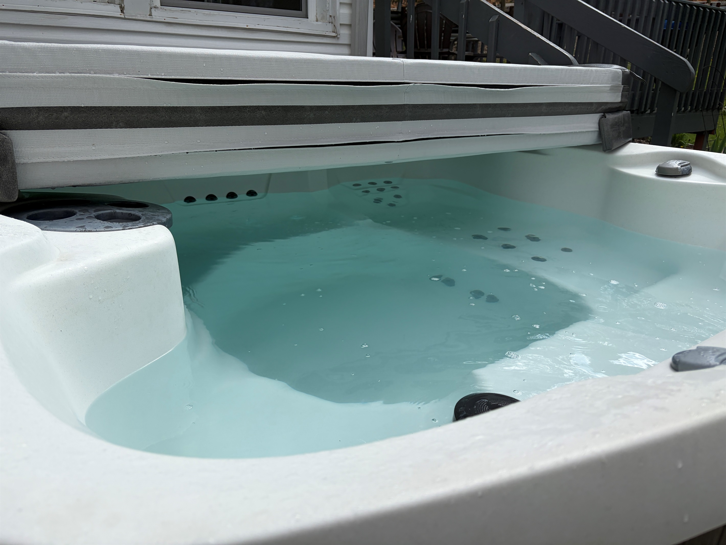 Hot tub