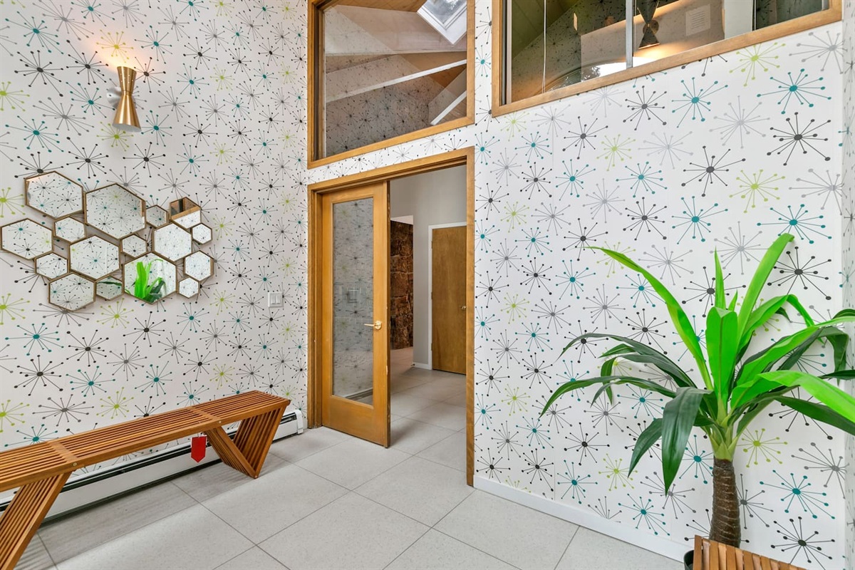 Room upon entering, please leave shoes here! 