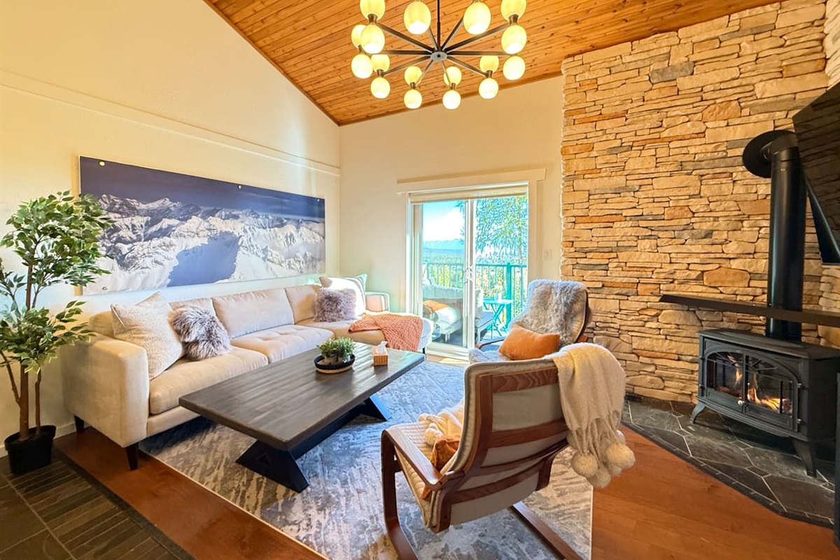 Slopes and trails out front, views out back—it’s why we fell in love with this place.