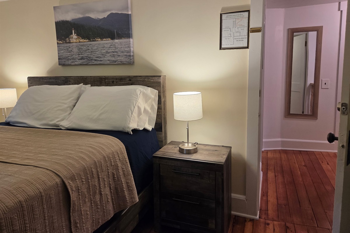 2nd Floor - Queen bedroom #4