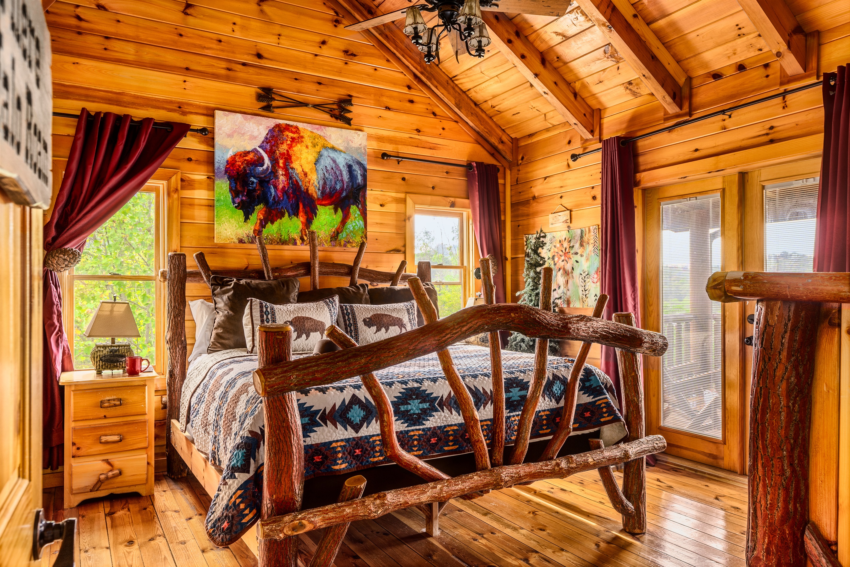 Buffalo Room Upstairs King with ensuite bathroom