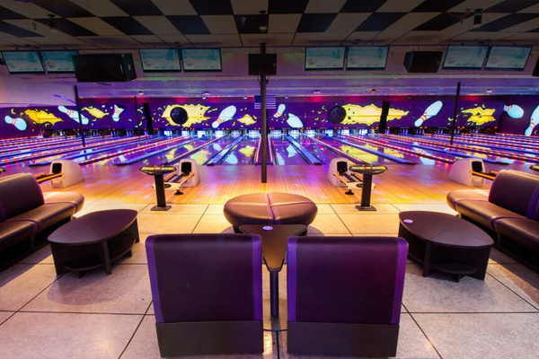 Rock’it Lanes. Local-area attraction or activity; off-property and not included with your stay.