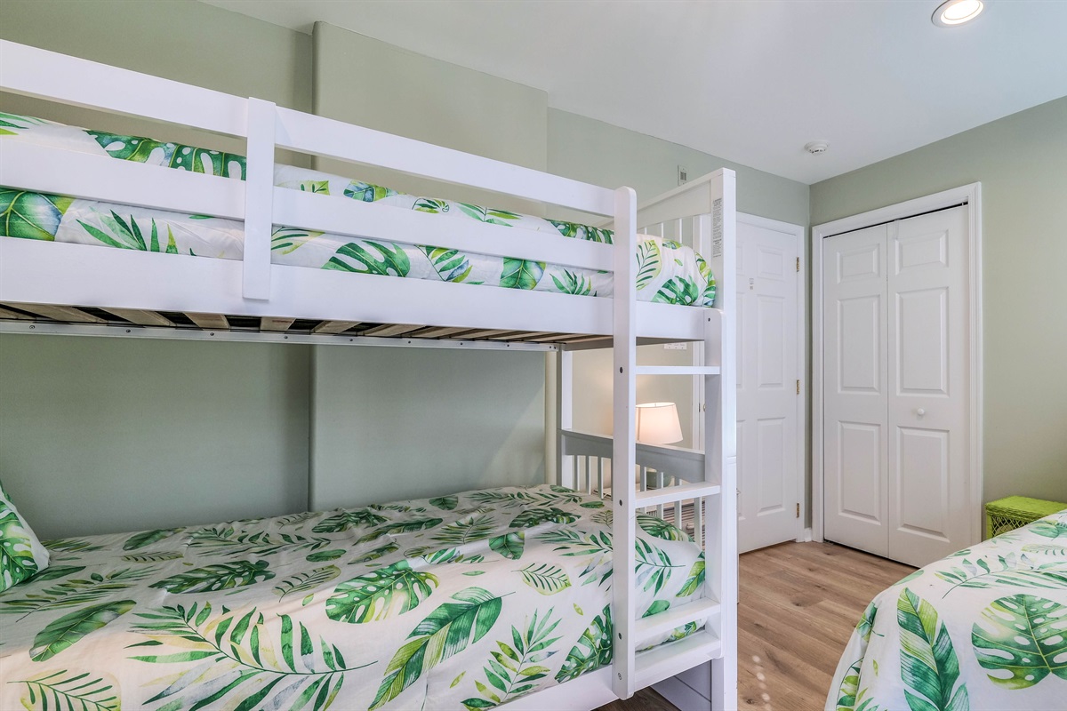 Twin sized bed and twin sized bunk bed