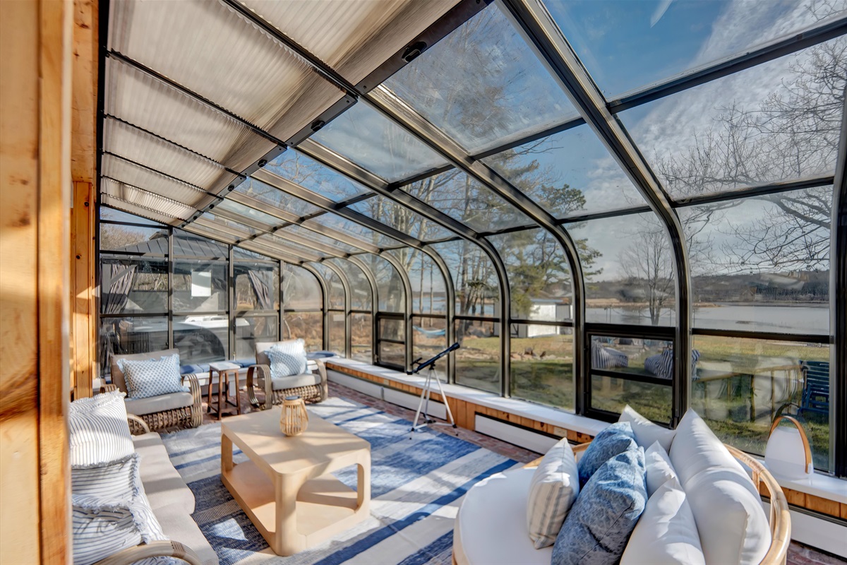 Panoramic solarium views that make winter feel magical.