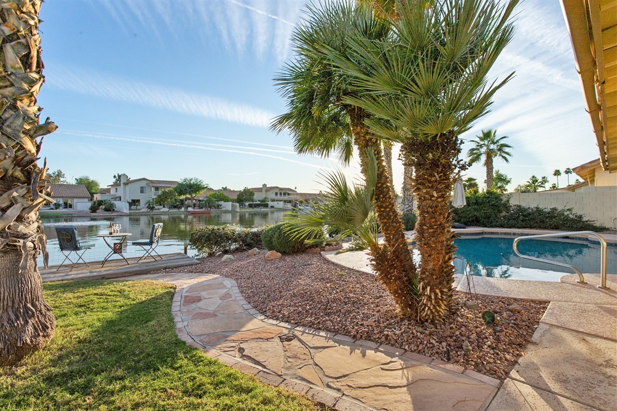 Lakefront Oasis w/ Pool & Hot Tub · Garden Lakes | 3 Bed 2 Bath — Lakefront Oasis w/ Pool & Hot Tub | 3b • 2bth, Avondale, Arizona — photo 36