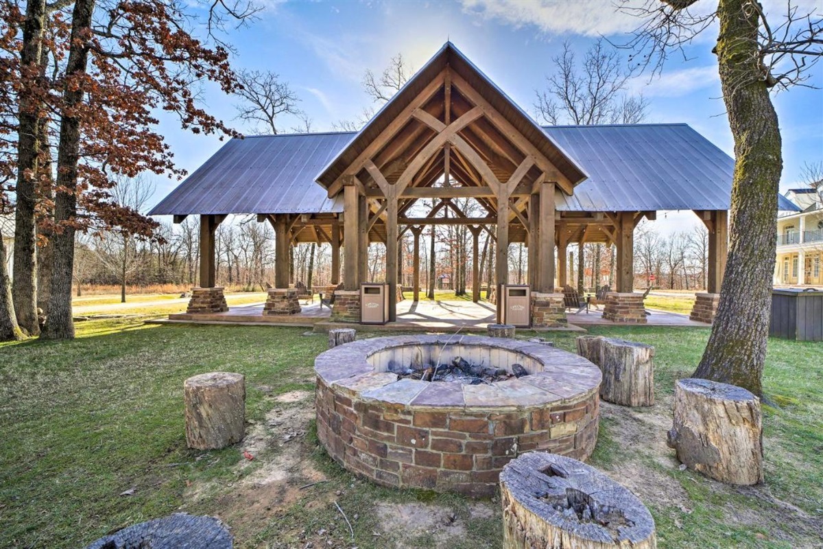 Pavilion Park