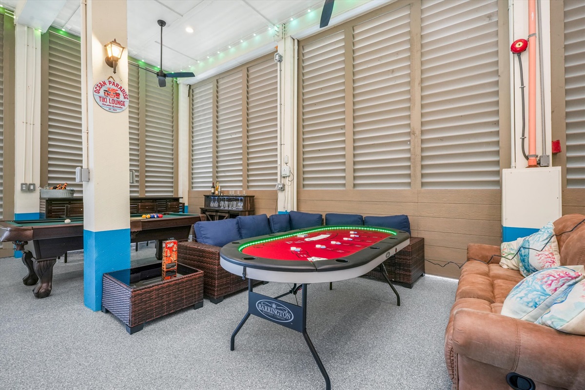 49bdd45f051e438a9c14df0cd6fb778b Large | Beachhouse | Texas | TX | Vacation Homes | Galveston | Crystal Beach | Kokomo | Breezy Days | Beachfront Elegance | Sunrise Serenity | Southern Sands Property Management, LLC