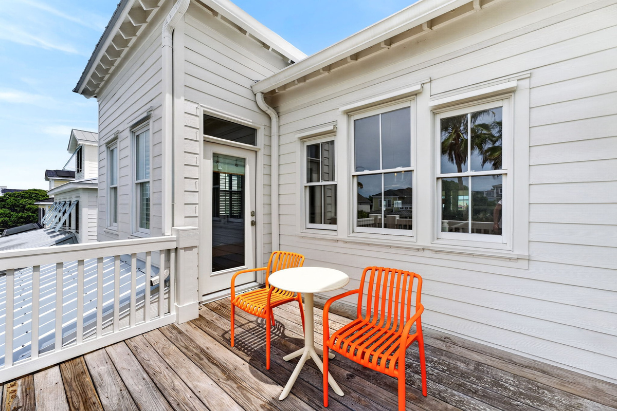 Front Top Deck | Twin Palms | 914 Carolina Blvd | Isle of Palms, SC | IOP Escapes