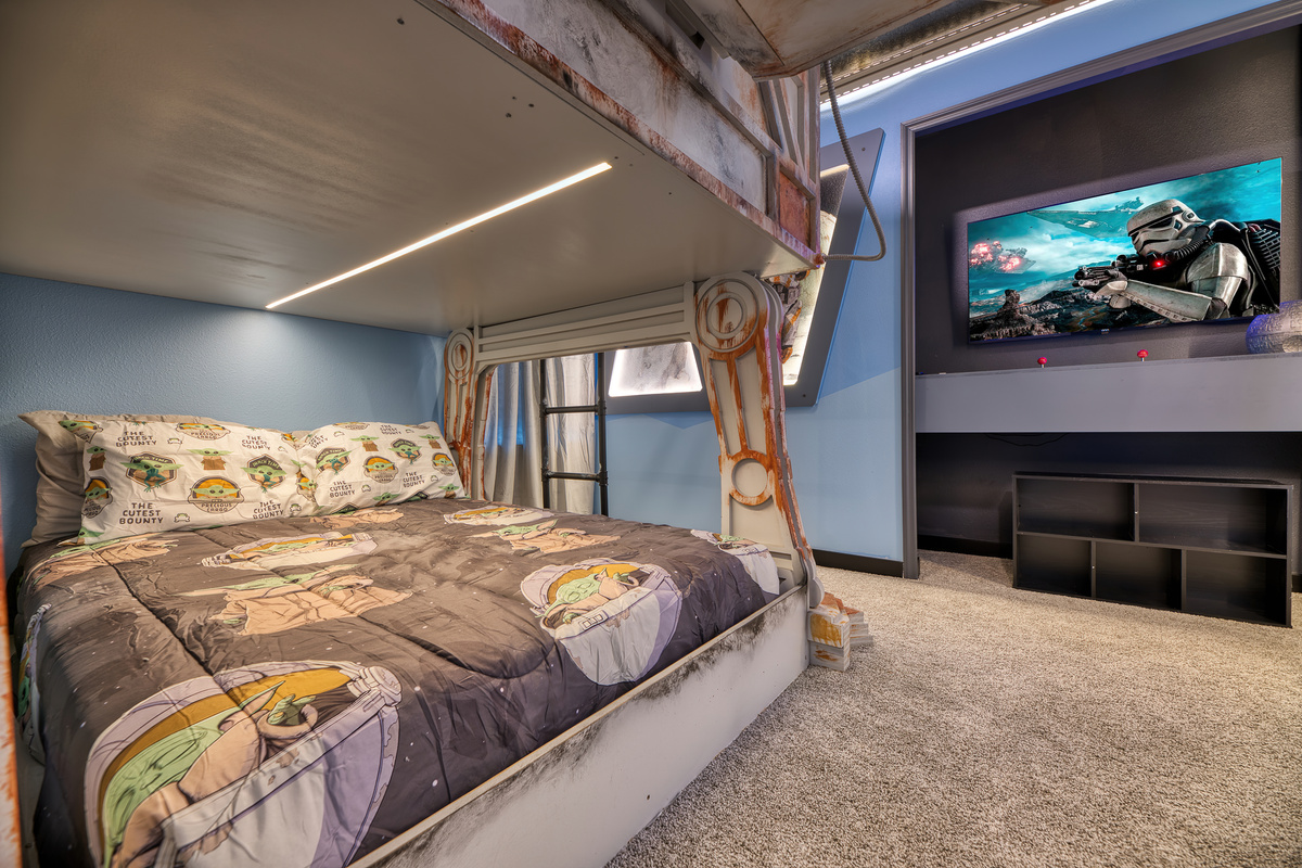 Star Wars Bunk Room