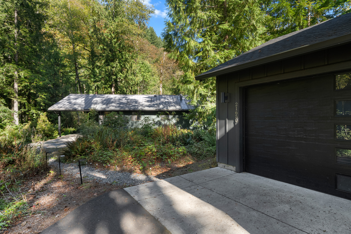 Two homes, a path between them — easy coordination for groups who want togetherness with privacy.