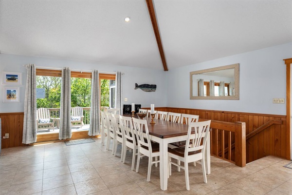 Seating for 10 at the dining room table plus 3 bar seats