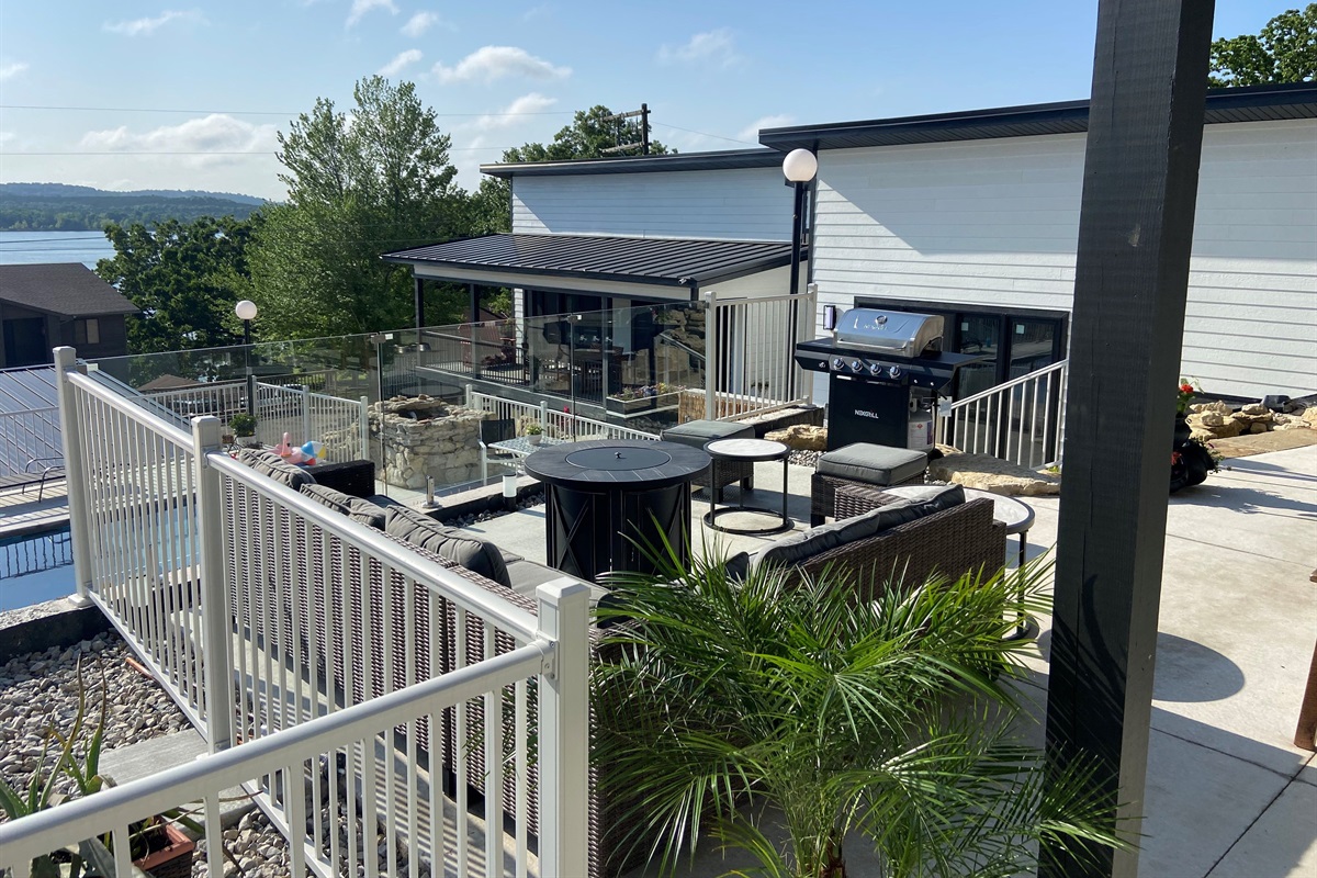 Glass Terrace Grilling