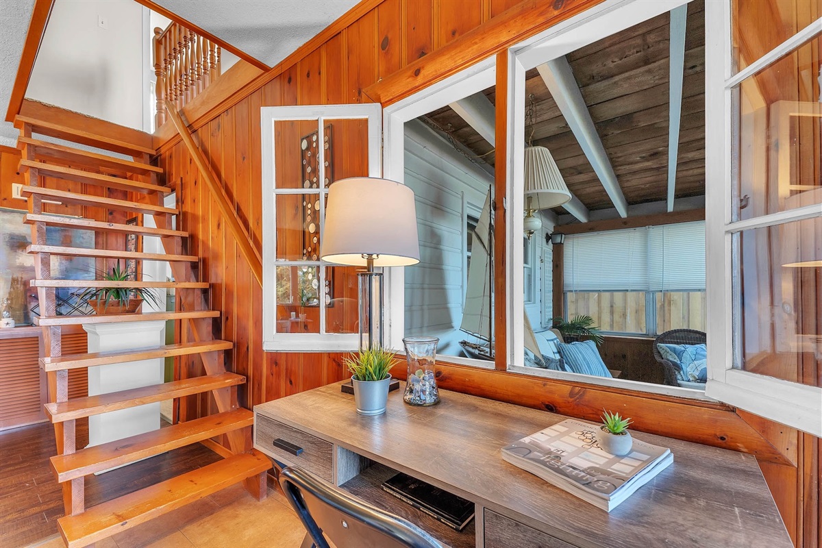 49d8cba964184576814932bcd3094872 Large