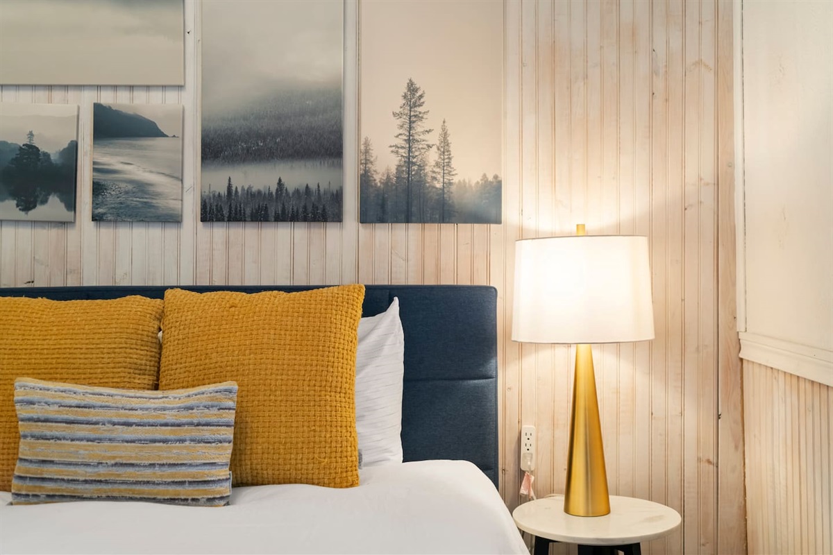 Sink into ultra-soft bedding and a supportive mattress — because restful sleep fuels snowy adventures and family memories alike.