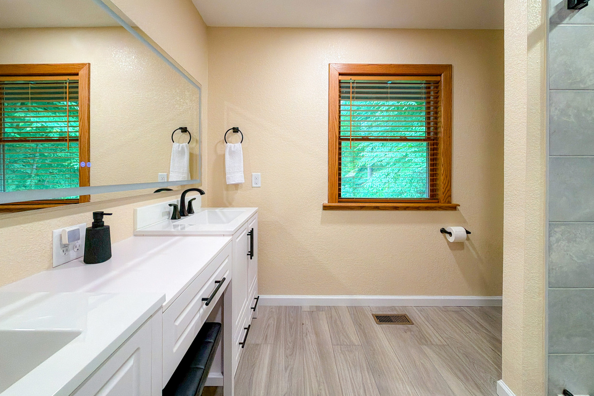 Ensuite