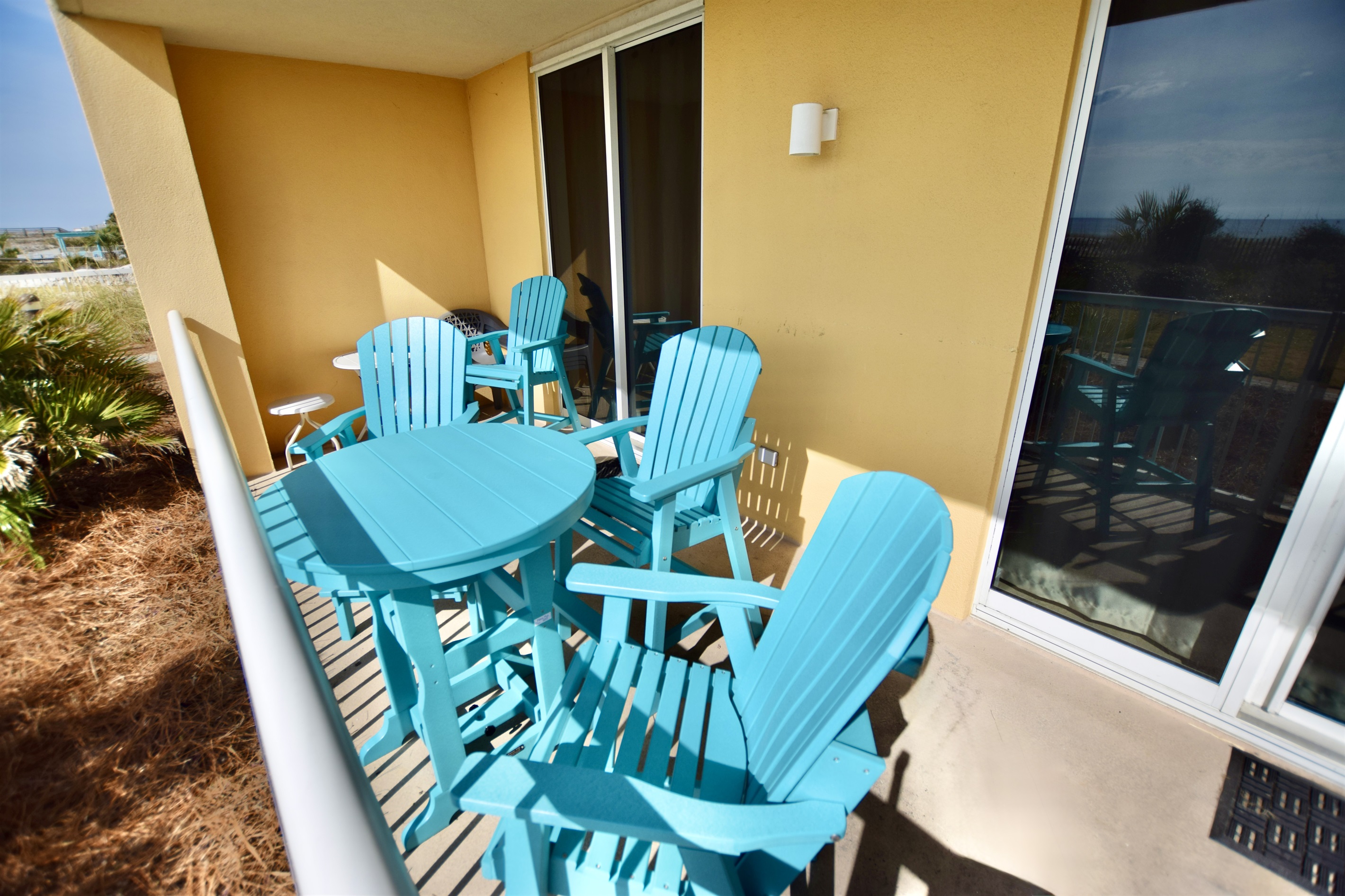 Azure #117: Balcony