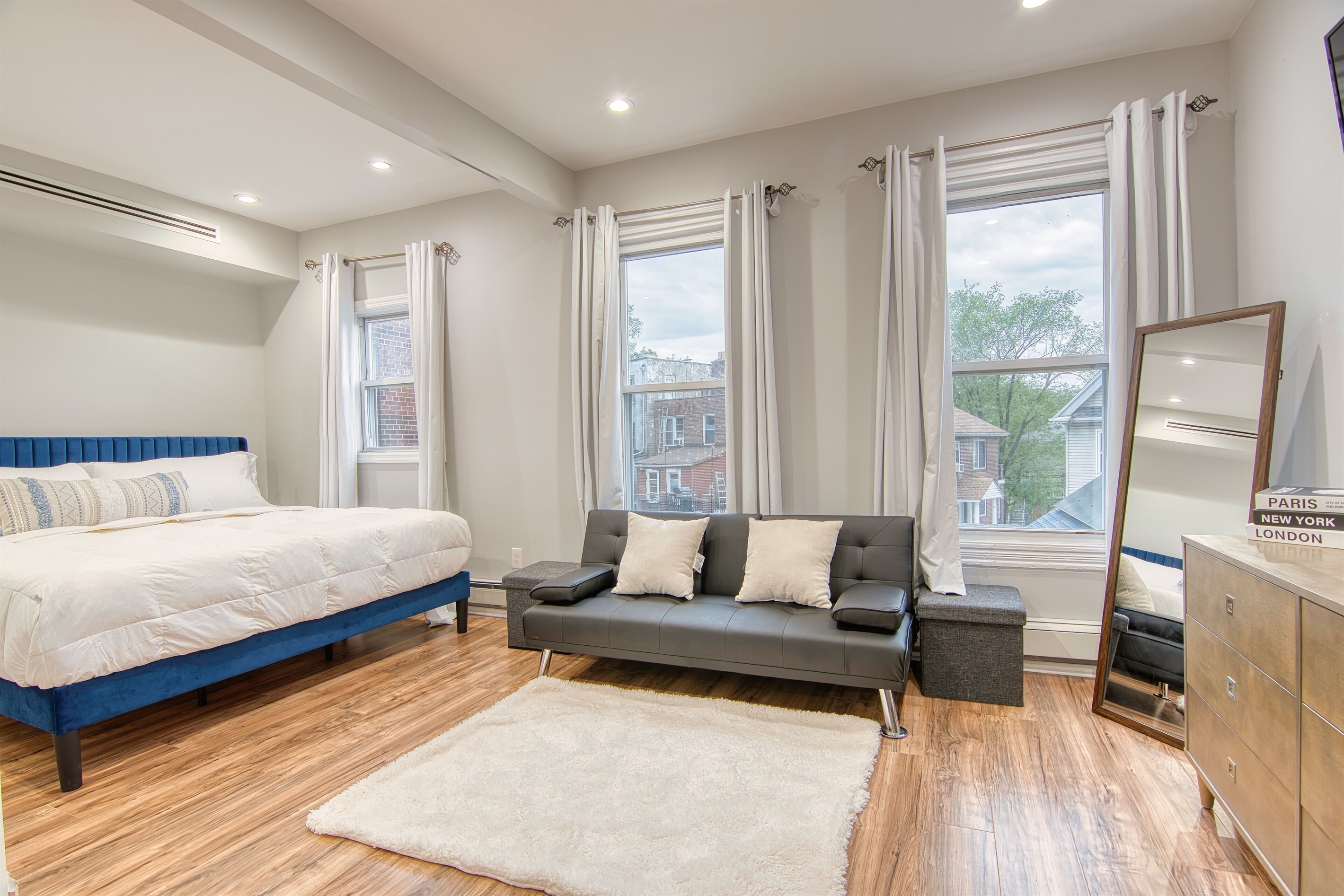 Spacious Master Bedroom
