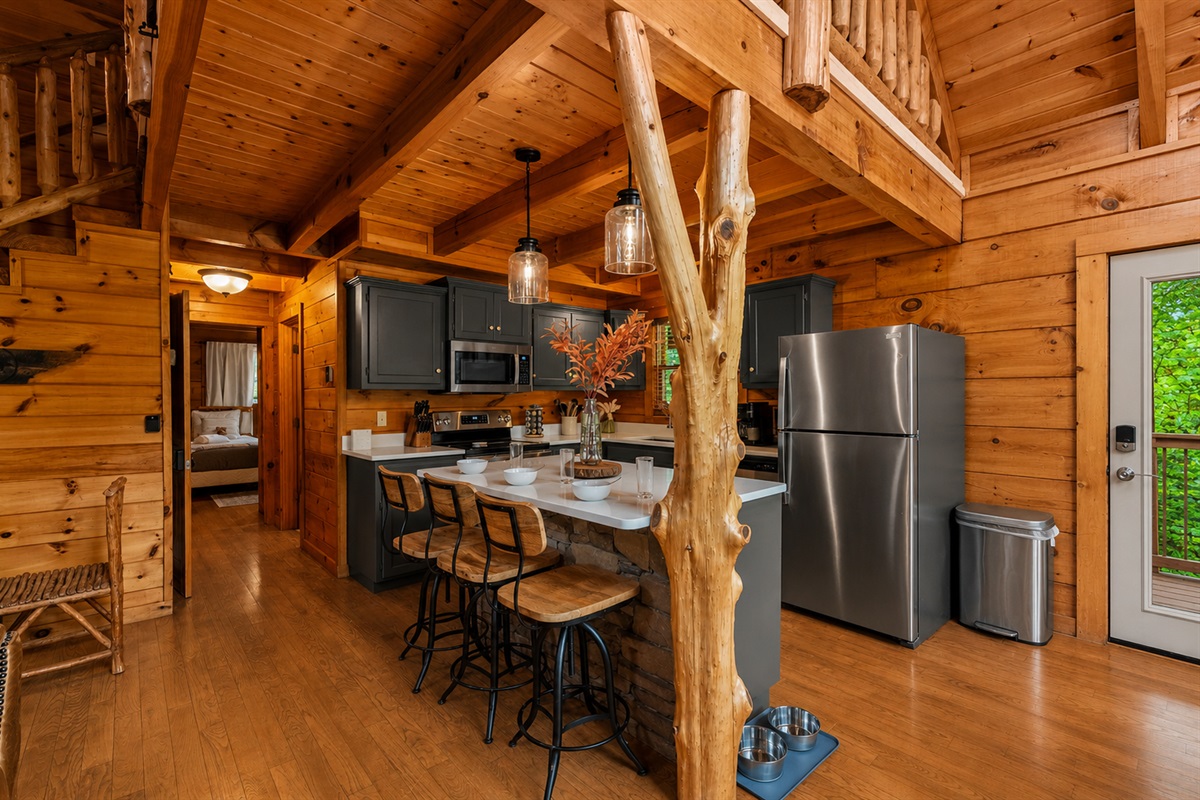 A fully equipped kitchen ready for everything from quick breakfasts to family dinners.