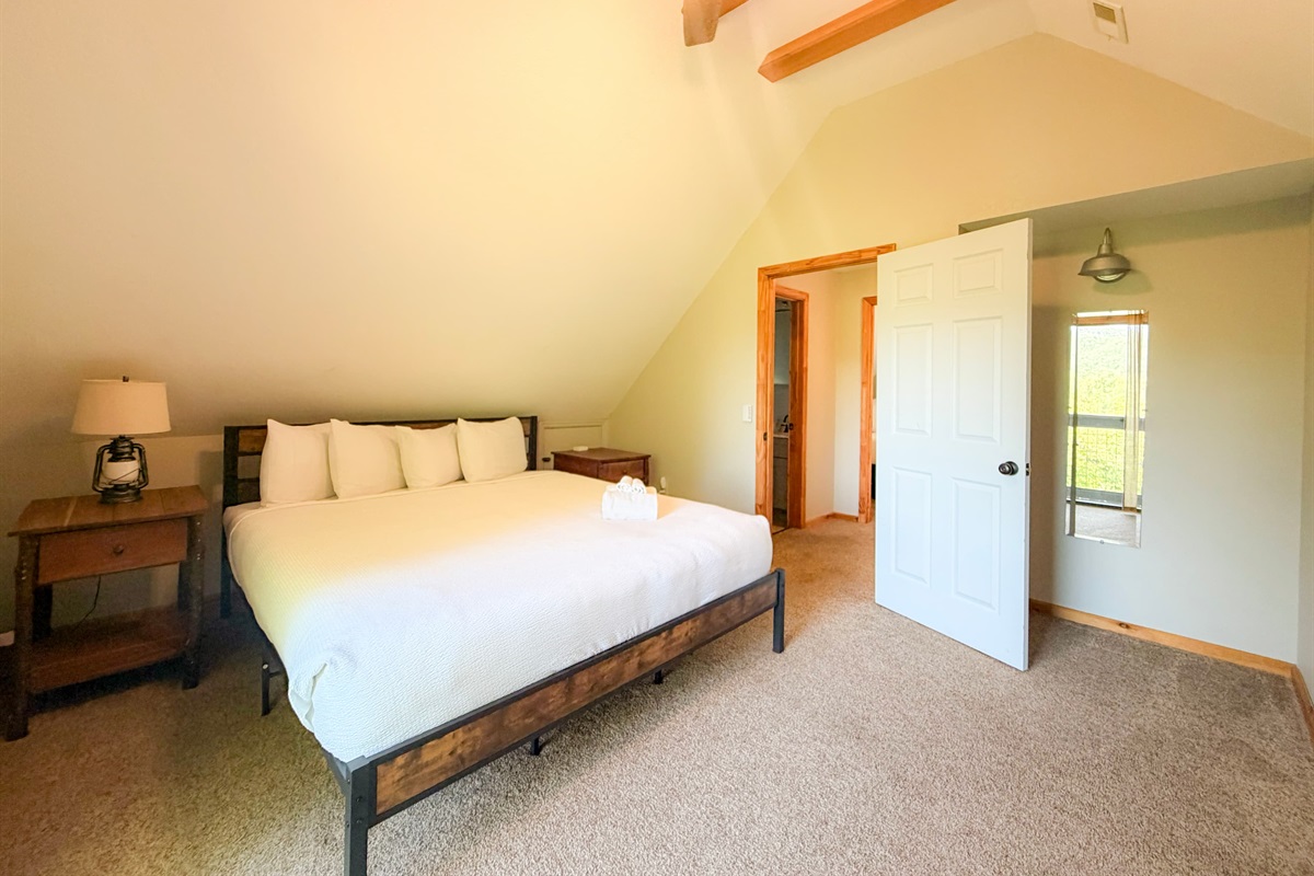 upper bedroom 1 - king bed overlooking The Great Smoky Mountains!