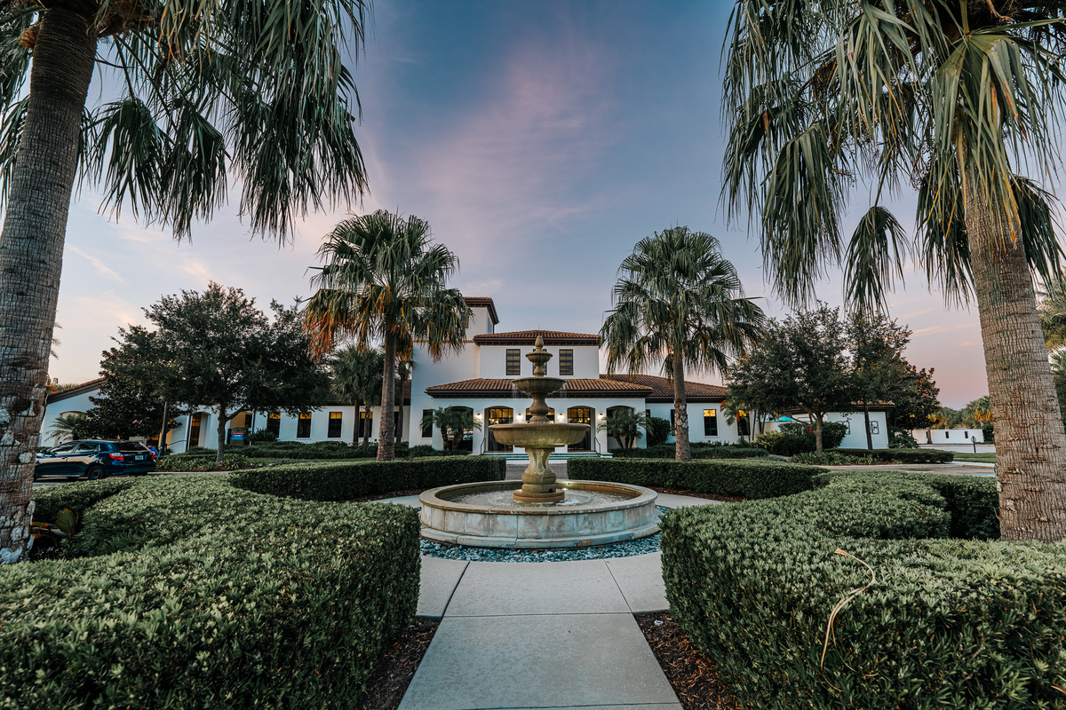 The Club House at Windsor at Westside resort