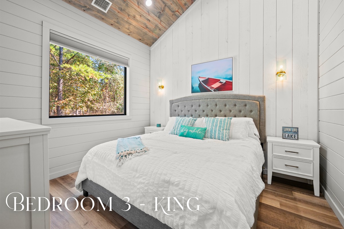 With its bright color palette and inviting textures, this king bedroom strikes the perfect balance between comfort and style.