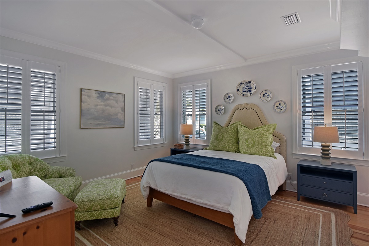 Guest Bedroom on 1st Floor