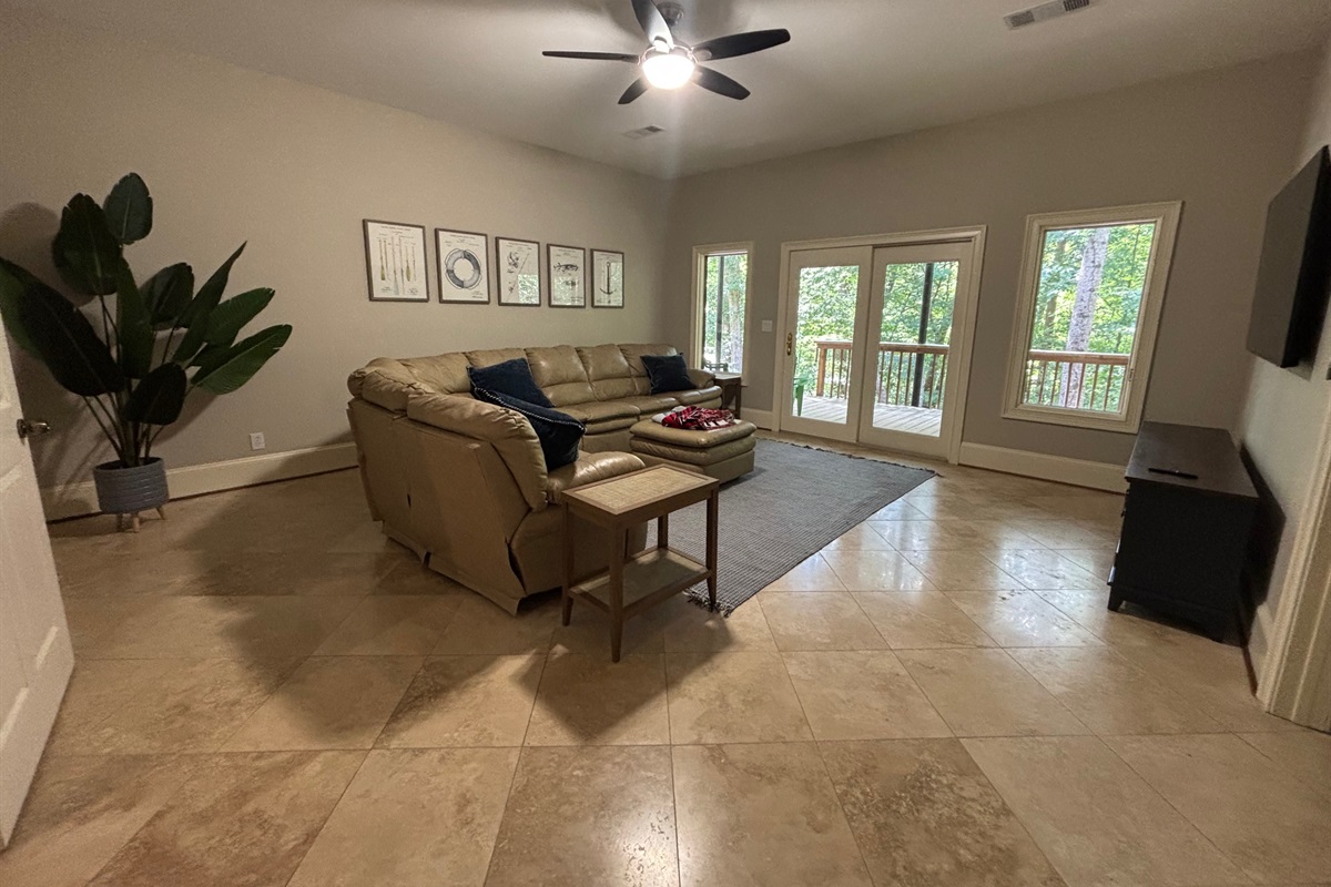 Access to the Bottom Porch