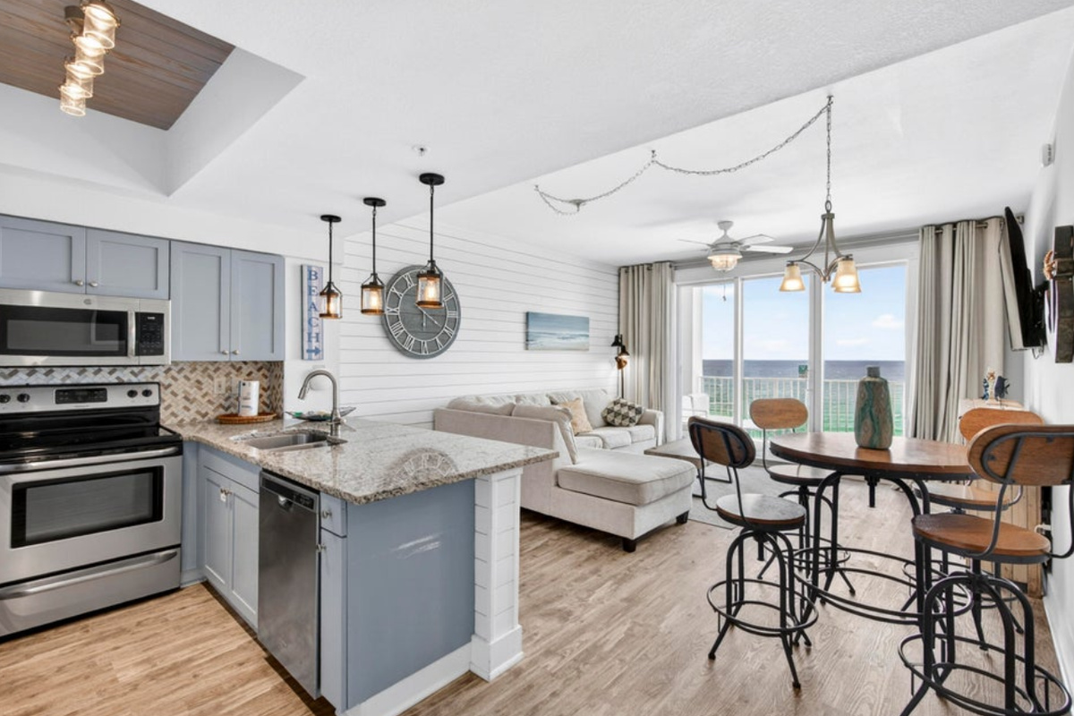 Majestic Sun A1008 features a fully remodeled kitchen, remodeled bathrooms, and more updates are planned - new photos coming soon!
