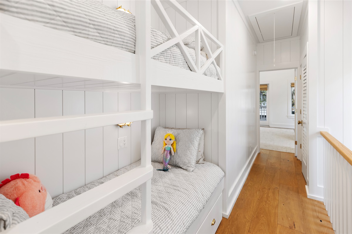 Bunk Hall 2nd Floor Landing