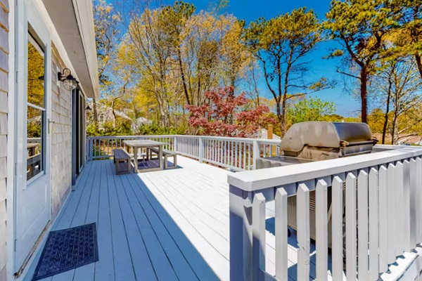 Enjoy grilling and eating in our top-notch barbecue area!