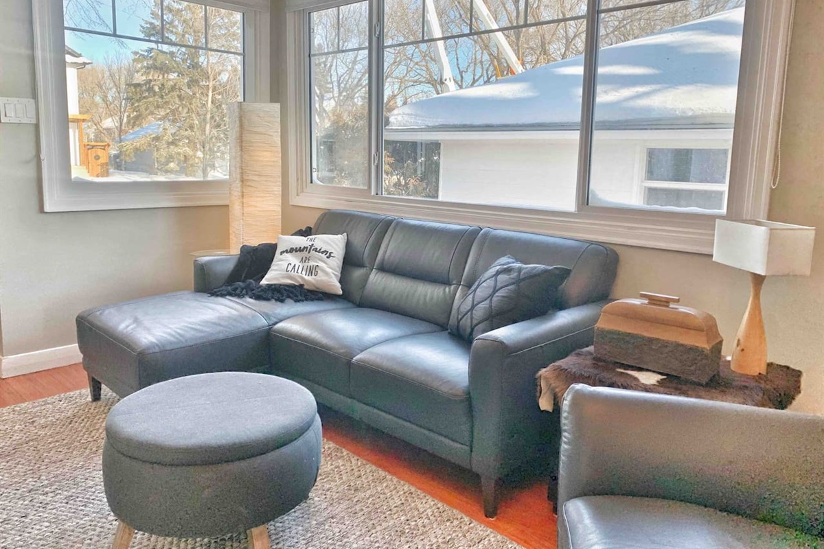 Lounge Area with Smart TV · Quality furnishings