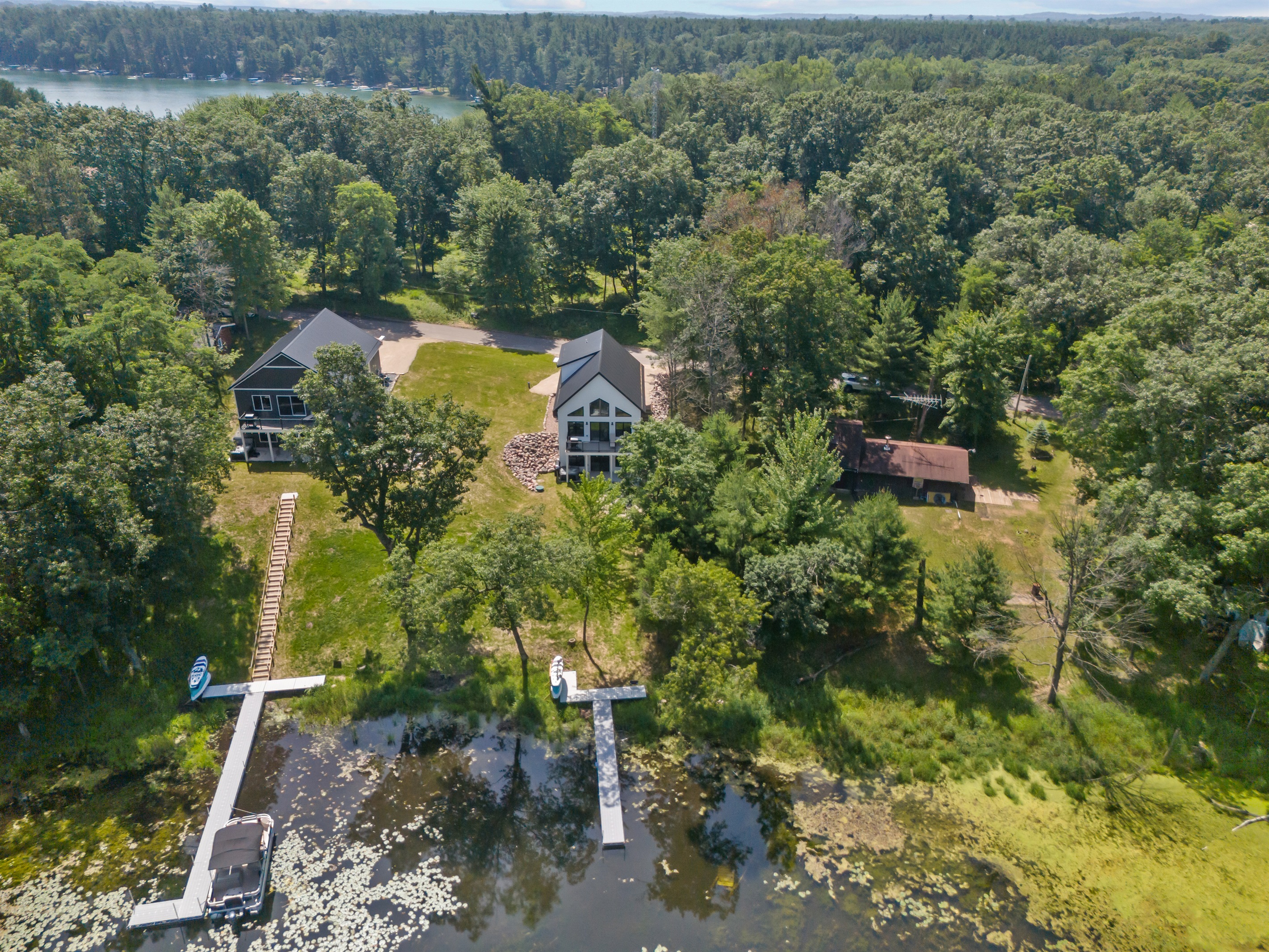 Step out your back door and take just a few steps to the pier—lake life is truly just outside your door.