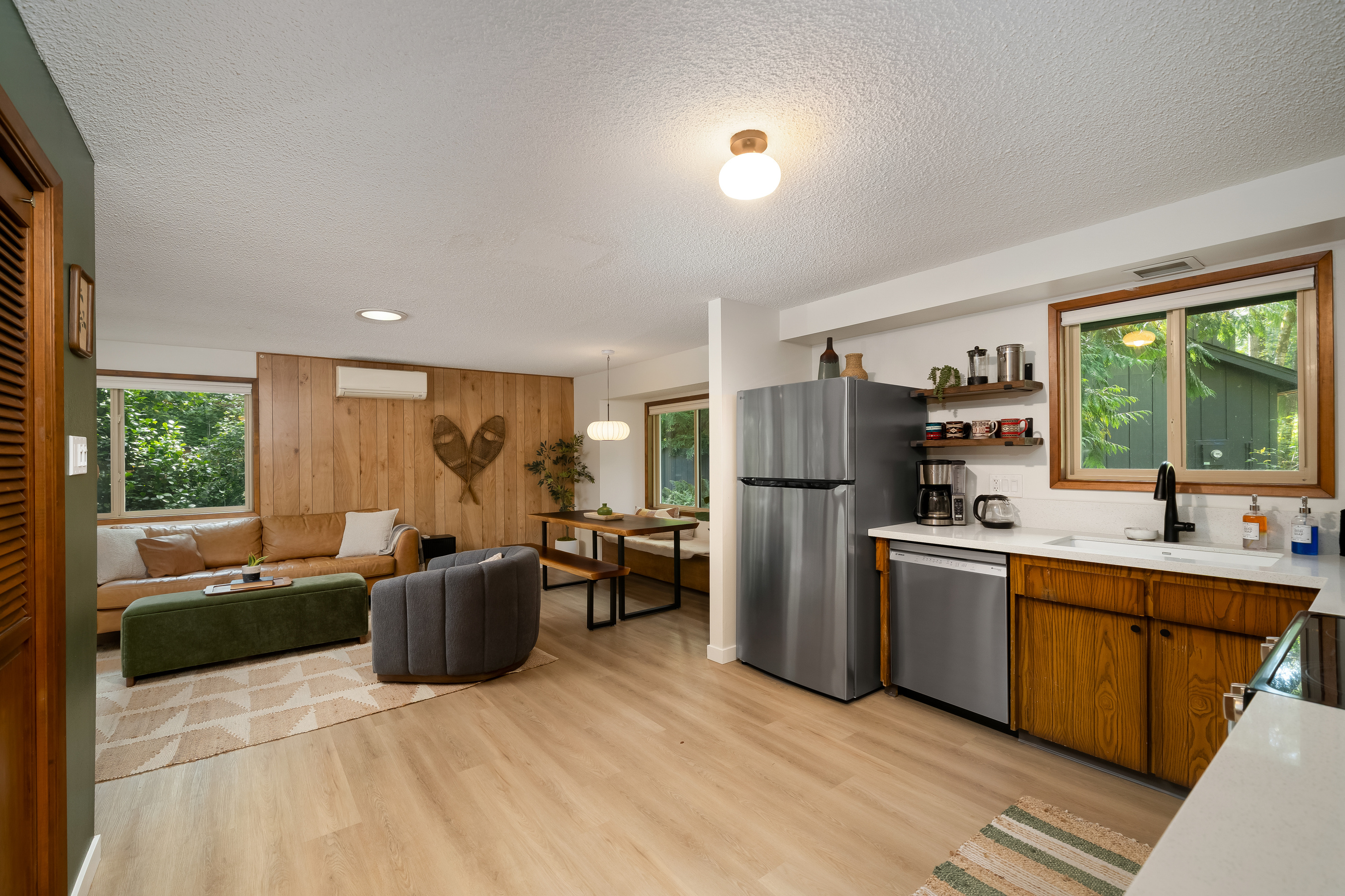 Snowshoes on the wall, warm wood tones throughout — Creekside's style is one of a kind.
