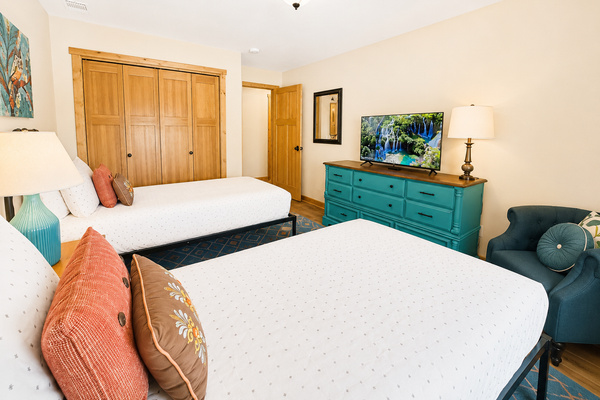 Main Level Guest Room