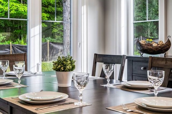 A beautiful setting for everything from leisurely breakfasts to celebratory dinners.
