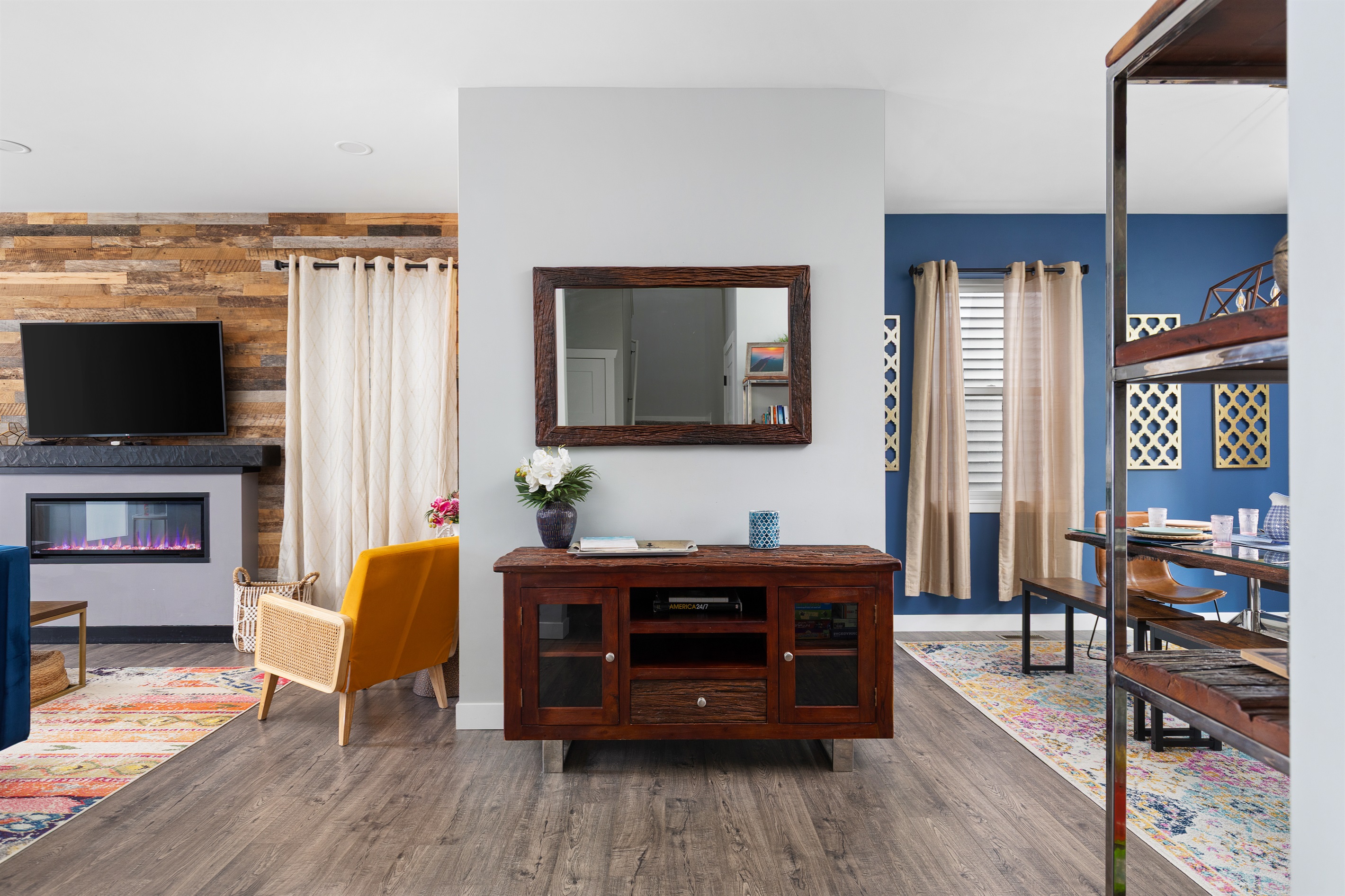 Livingroom open to dining space