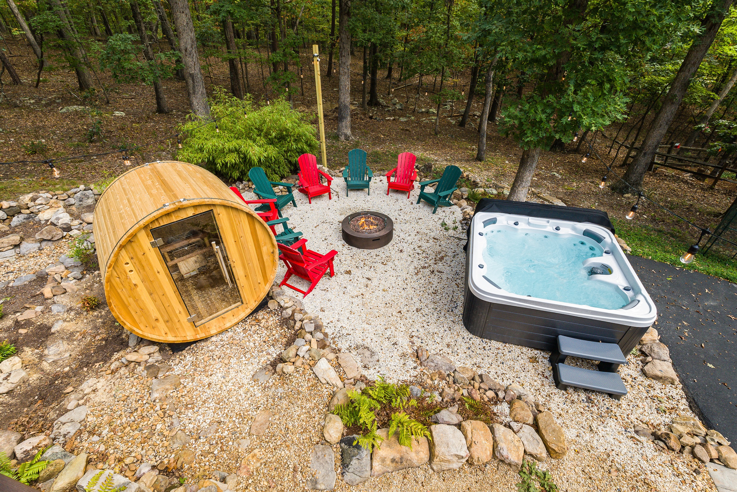 Relax & unwind – backyard oasis with hot tub, sauna & fire pit