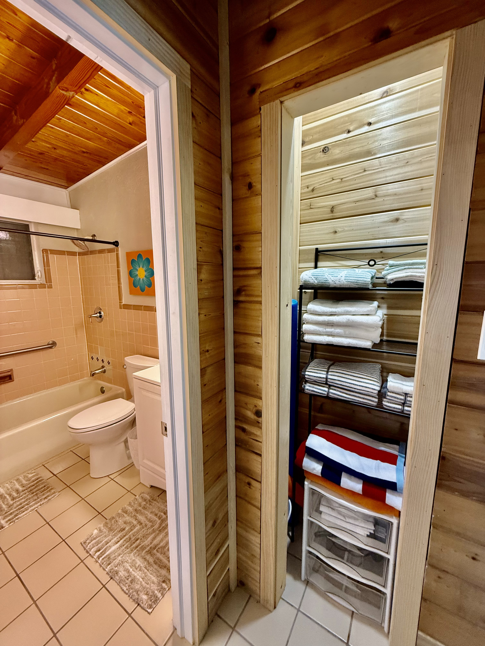 Linen closet with all your necessities.
Low Tide