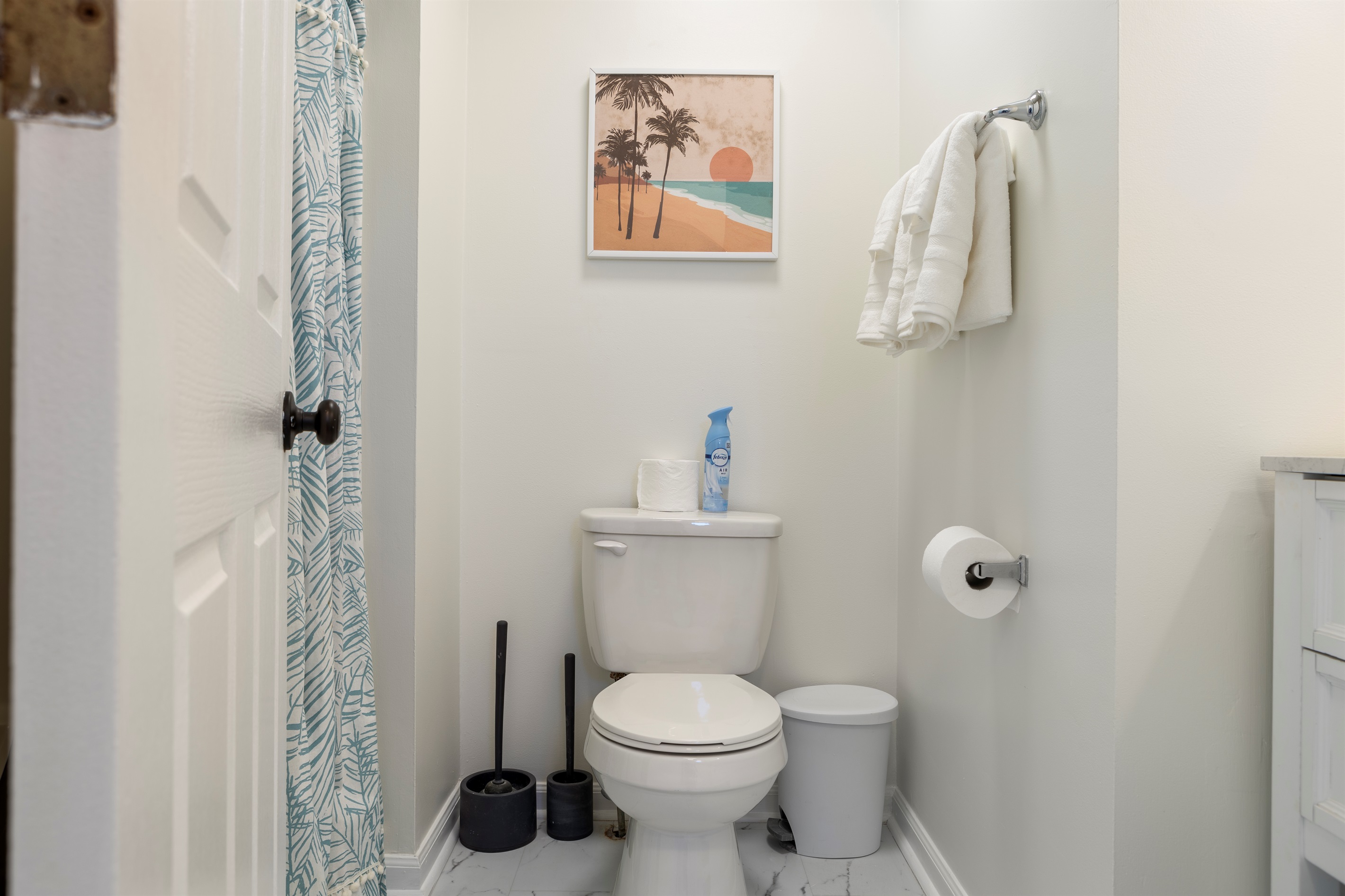 Full bathroom upstairs