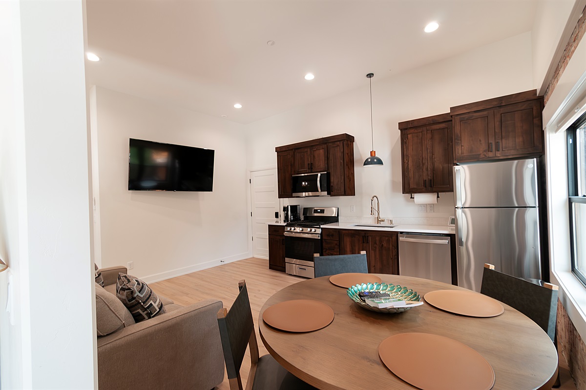 Kitchen/Living