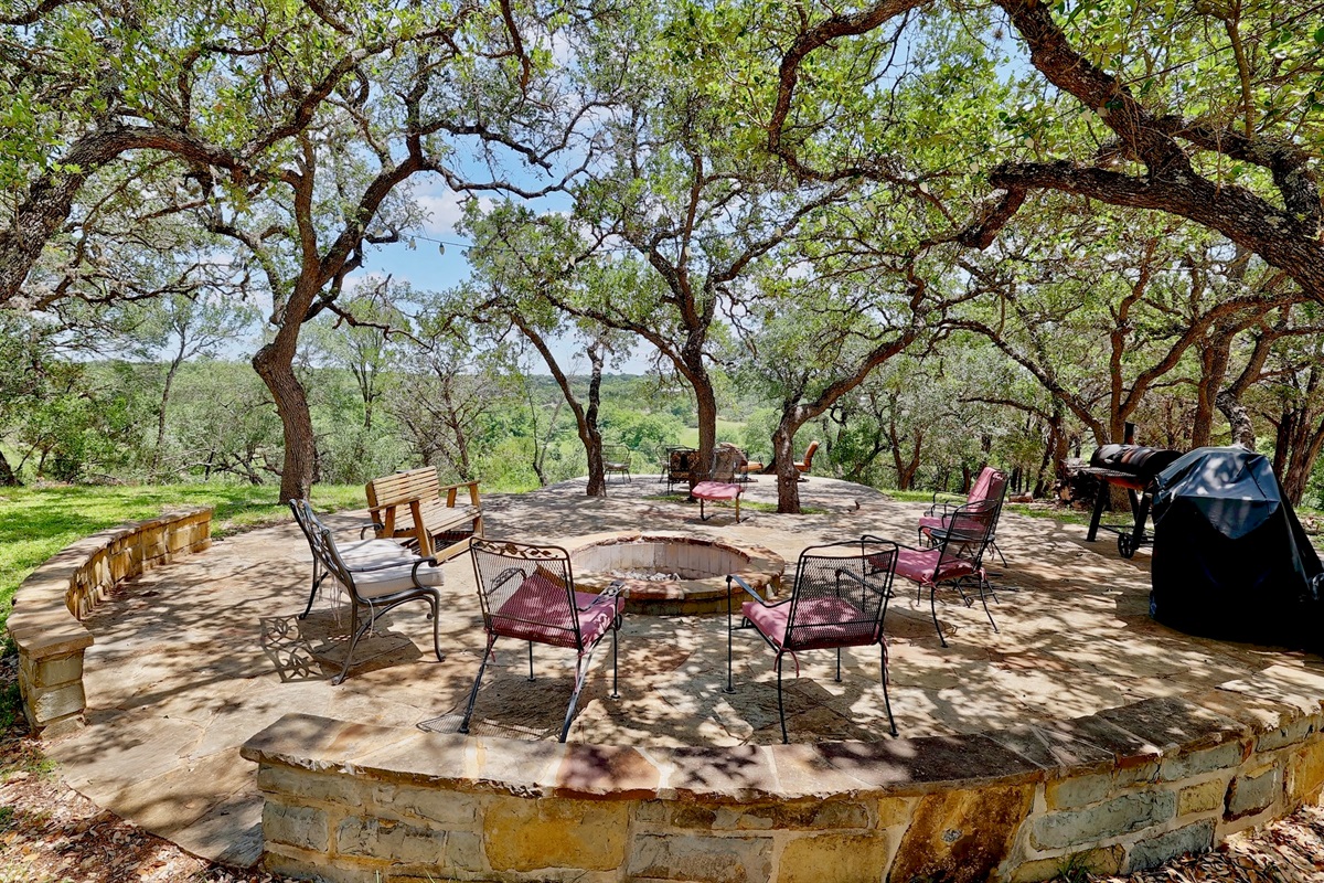 Spacious rock fire pit perfect for evening gatherings