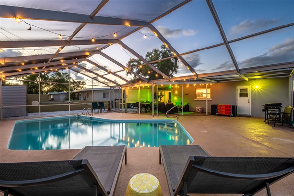 💦 Lay back, relax, and soak up the vibe. Your private pool retreat is just steps away. #PoolsidePeace