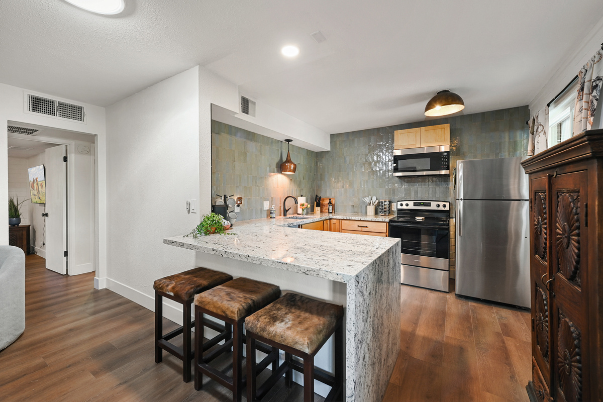 Granite Breakfast Bar
