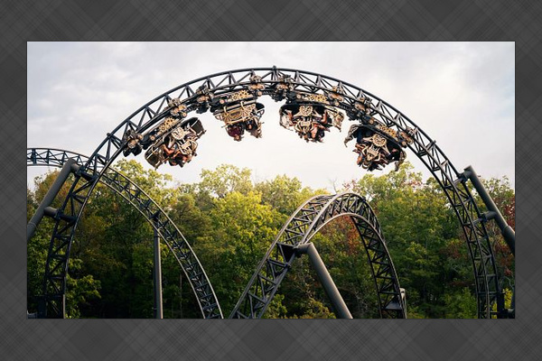 Silver Dollar City less than 5 minutes away