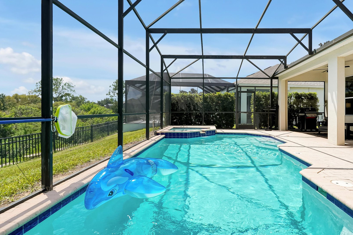 Private Pool: Enjoy sunny Florida days in the private screened pool, surrounded by peaceful conservation views.